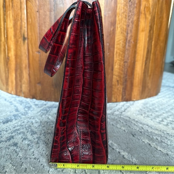 Elegance Paris Crocodile Embossed Red Leather Top Handle Bag Tote - Picture 3 of 12